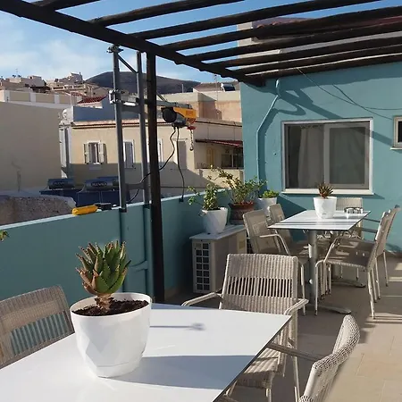 Oikeion 3* Ermoúpoli