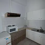 아파트호텔 Oikeion 에르무폴리