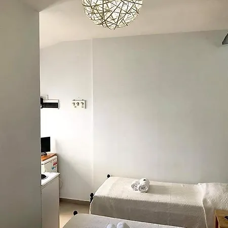 Oikeion Apart Otel Ermoupoli